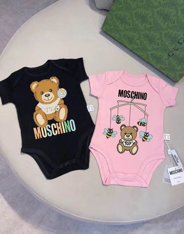 Moschino sz59 66 73 80 85 90 107